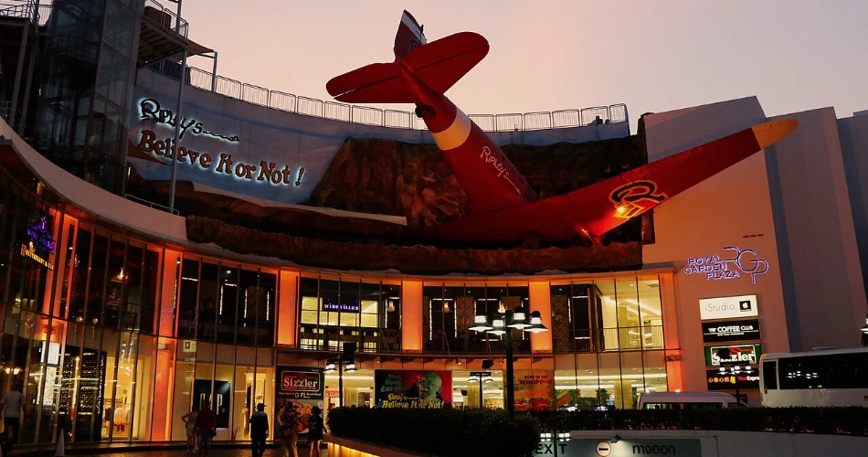 Shopping in Pattaya Central: The Best Malls and Markets for Every Shopper